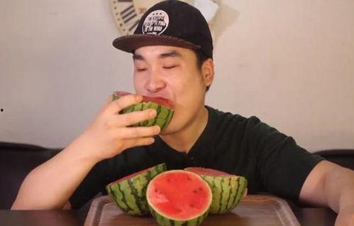 最新免费吃瓜网红网站,最新免费吃瓜网红网站，带你畅游娱乐资讯海洋！